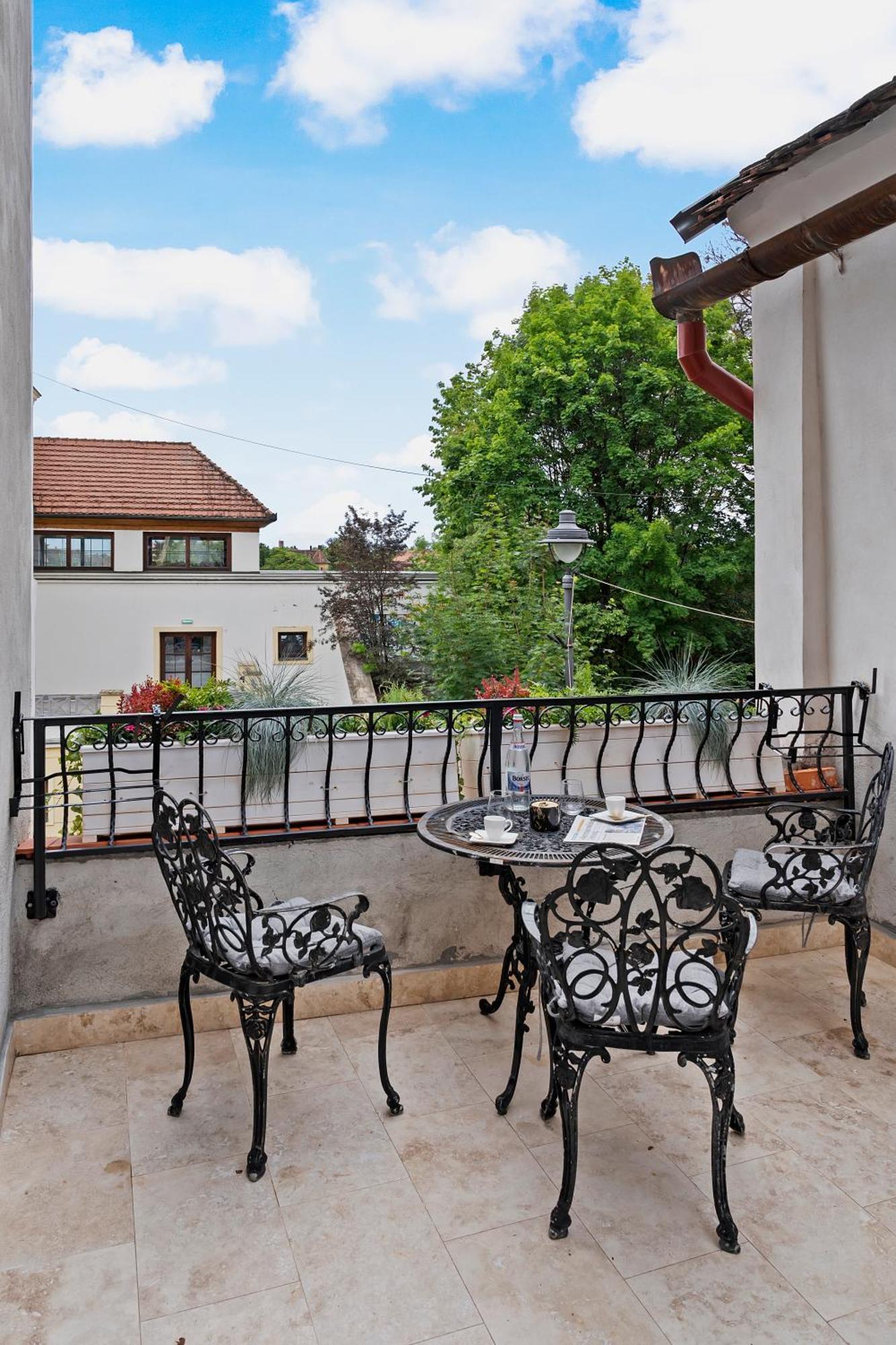 Gela'S Terrace Apartment Sibiu Dış mekan fotoğraf